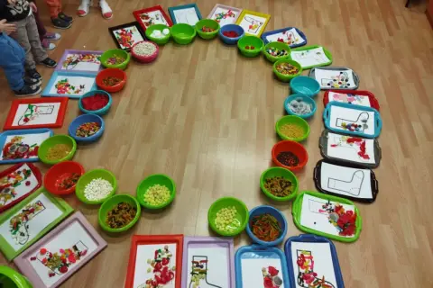 Skarpety sensoryczne: rewolucja w komforcie osób z wrażliwością zmysłową