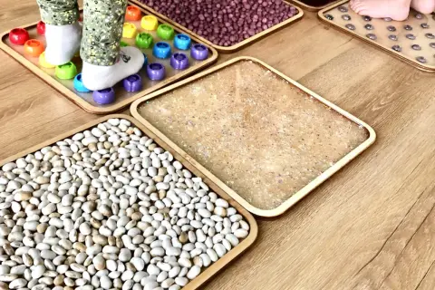 Materiały sensoryczne: rewolucyjne narzędzie w rozwoju i terapii dziecka