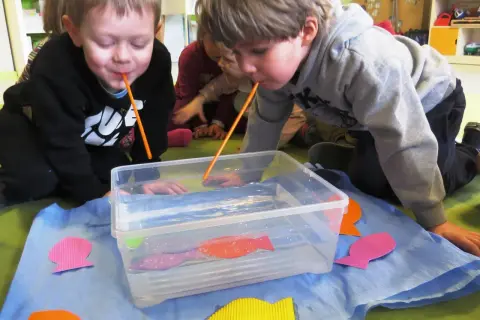 Integracja sensoryczna w przedszkolu: 7 skutecznych metod