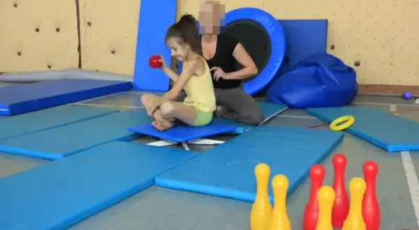 Deska sensoryczna: rewolucyjne narzędzie wspierające rozwój dziecka