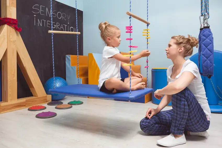 Zdjęcie Integracja sensoryczna w przedszkolu: 7 skutecznych metod